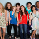 Illustration for article titled American Idol: “10 Finalists Compete”